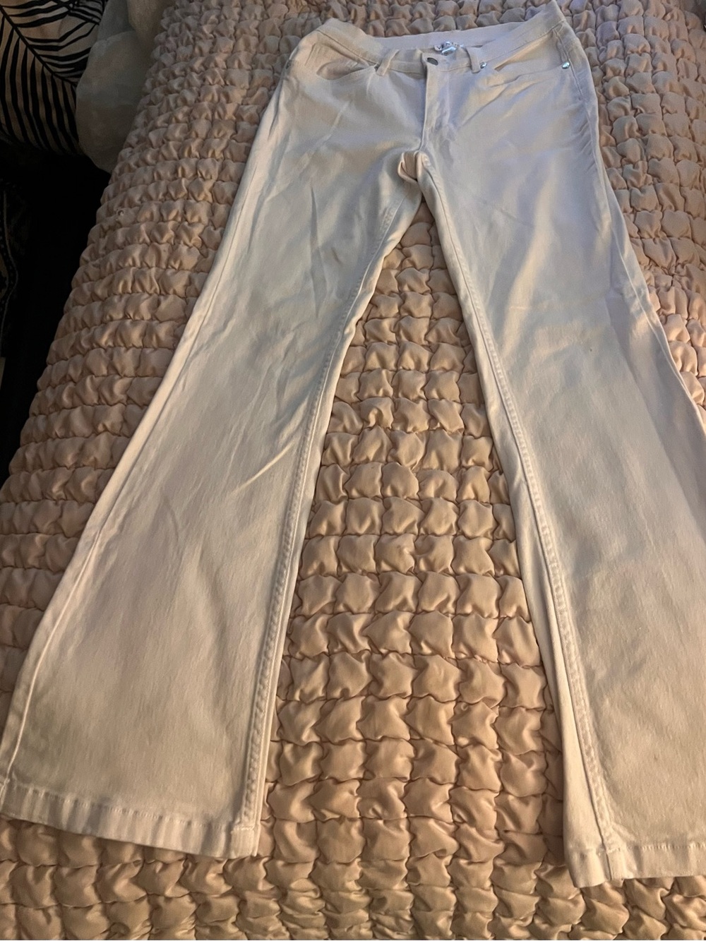 VENUS Cream Flare Pants — Mid-Rise Bootcut